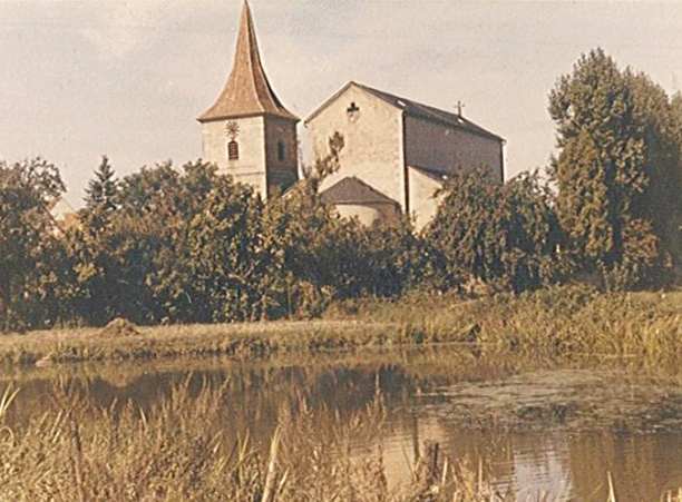 Ansichten der Kirche bis 1982, Foto: Gemeindearchiv